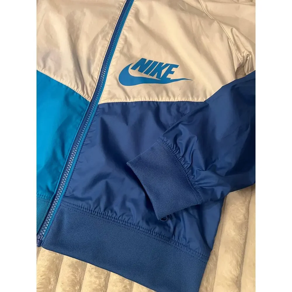 Kids sz Med Nike Windbreaker Jacket excellent condition!